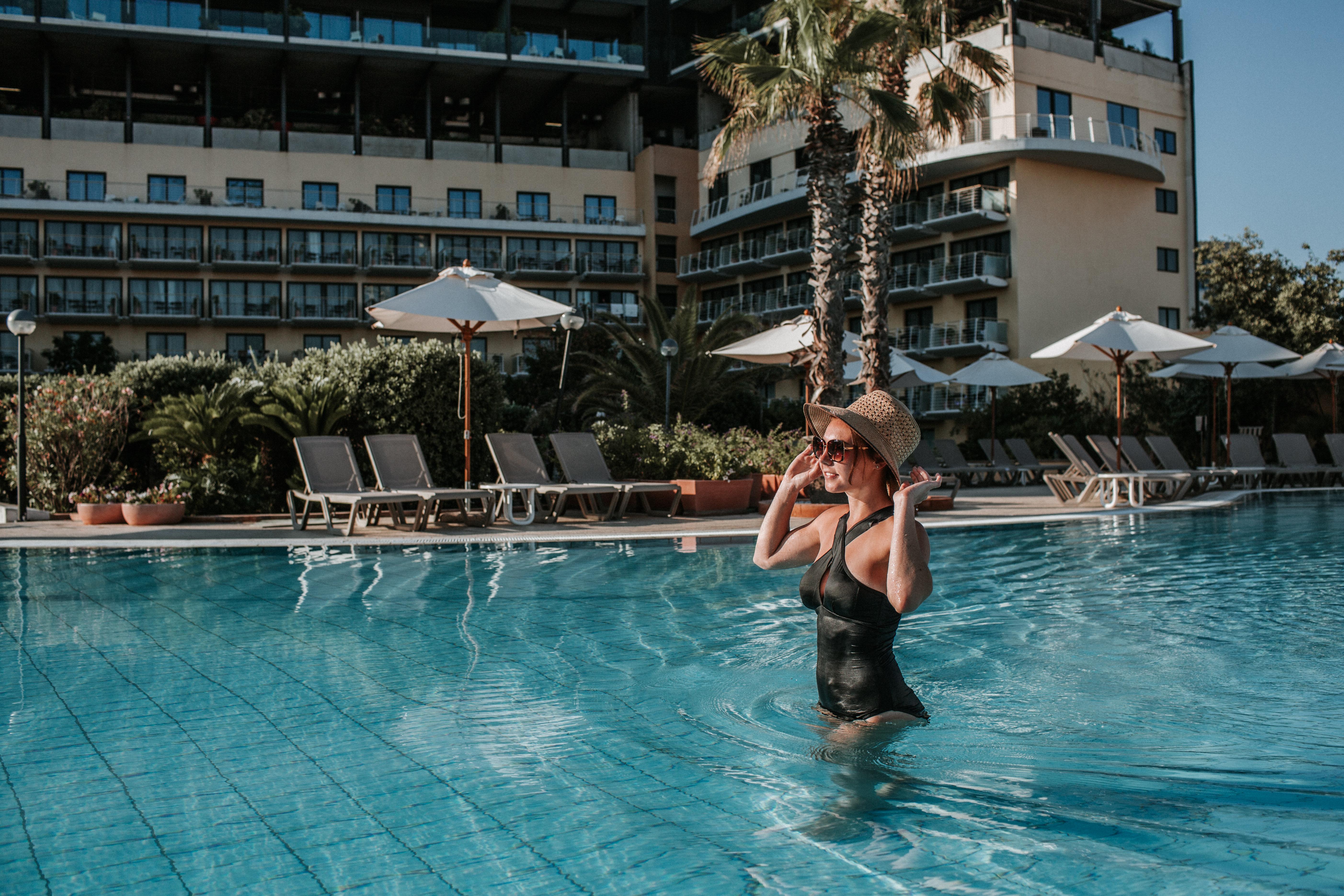 Holiday Inn Express - Malta By Ihg San Ġiljan Buitenkant foto