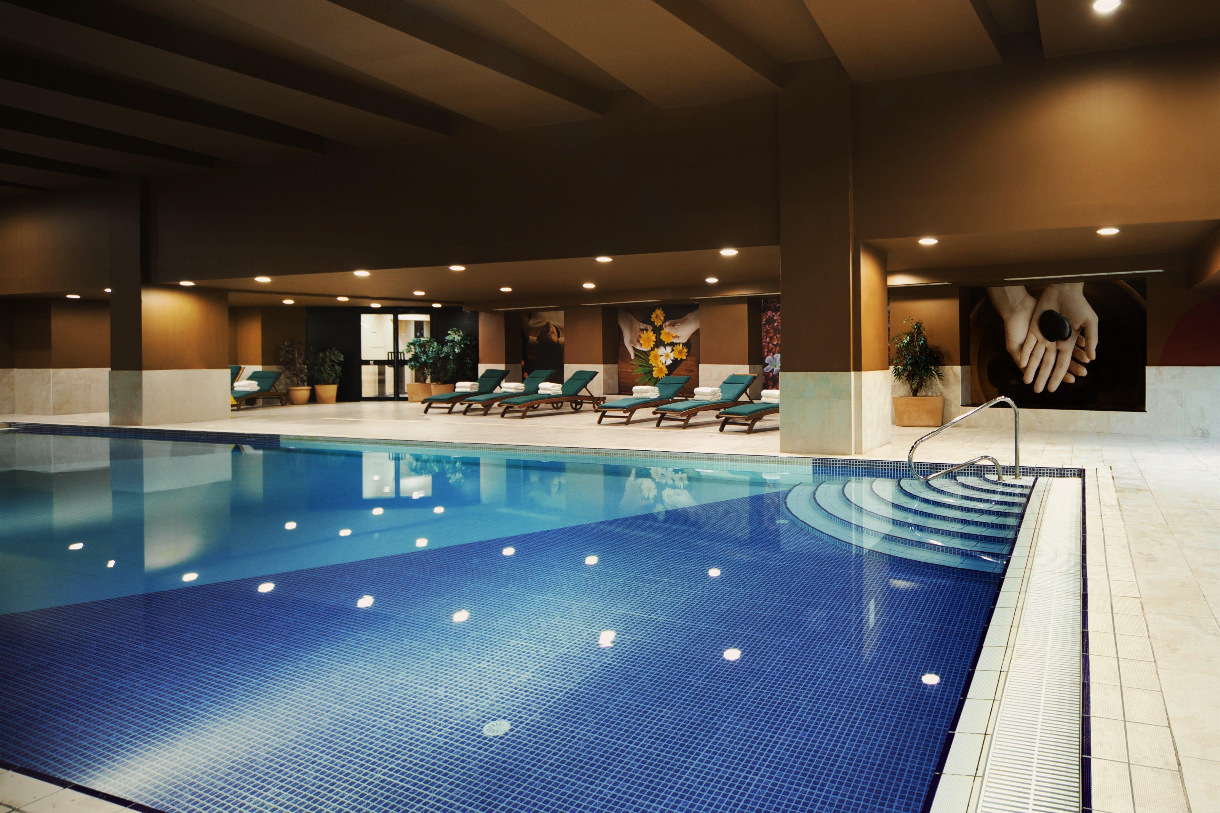 Holiday Inn Express - Malta By Ihg San Ġiljan Buitenkant foto