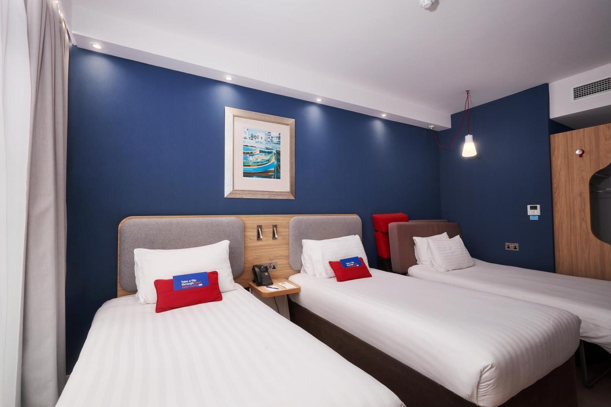 Holiday Inn Express - Malta By Ihg San Ġiljan Buitenkant foto